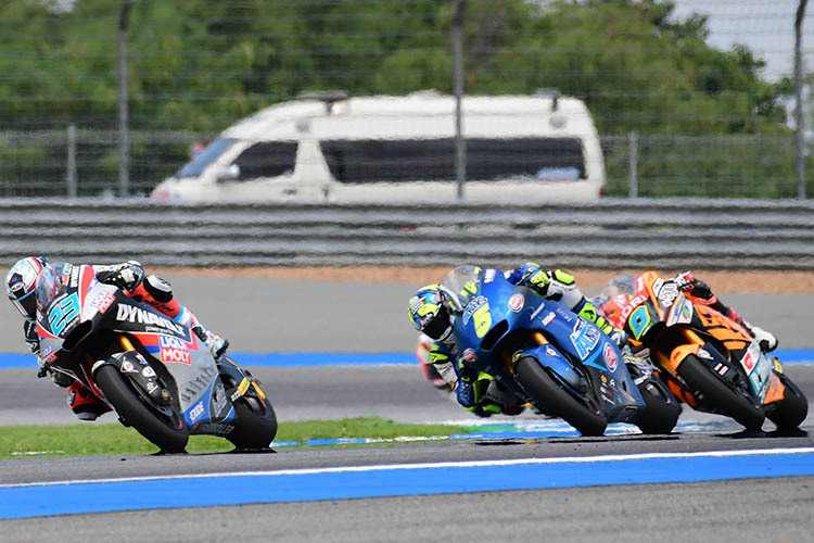 Im Rennen: Marcel Schrötter (23) vor Locateli und Navarro