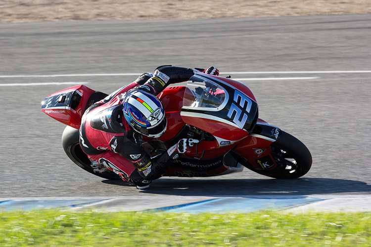 Marcel Schrötter auf der Kalex des AGR-Teams