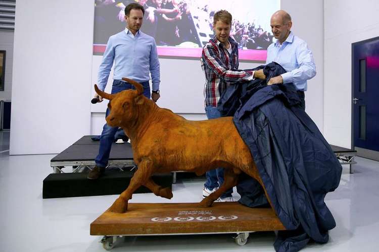 Ein Bulle für Sebastian Vettel