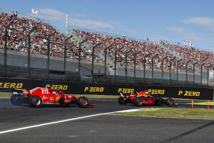 Da war die Welt noch in Ordnung: Sebastian Vettel lauert hinter Max Verstappen auf seine Chance