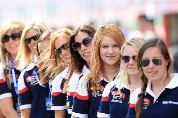 Alle warten auf Reiti