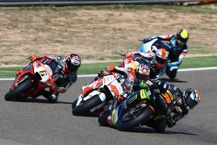 Bradley Smith vor Jack Miller und Stefan Bradl
