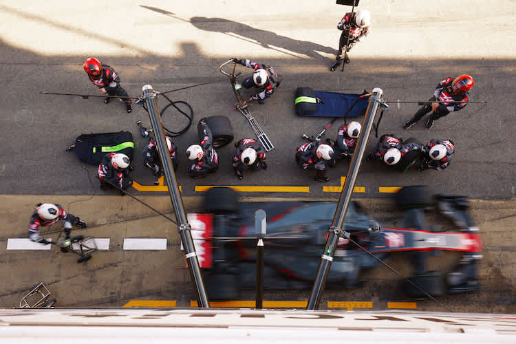 Die Teams zeigten Bewegtbilder aus der Boxengasse