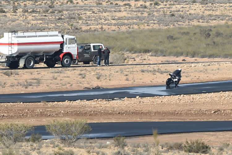 Tito Rabat gestern beim Regentest auf der neuen Piste in Almeria