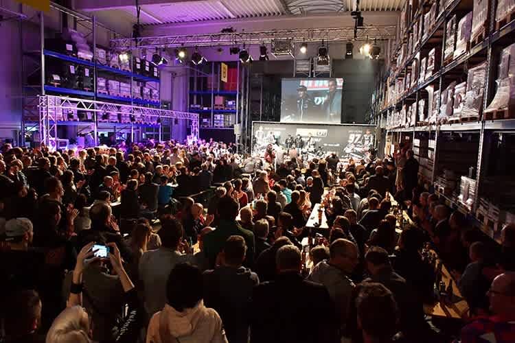 Teamvorstellung bei Dynavolt Intact GP in Memmingen