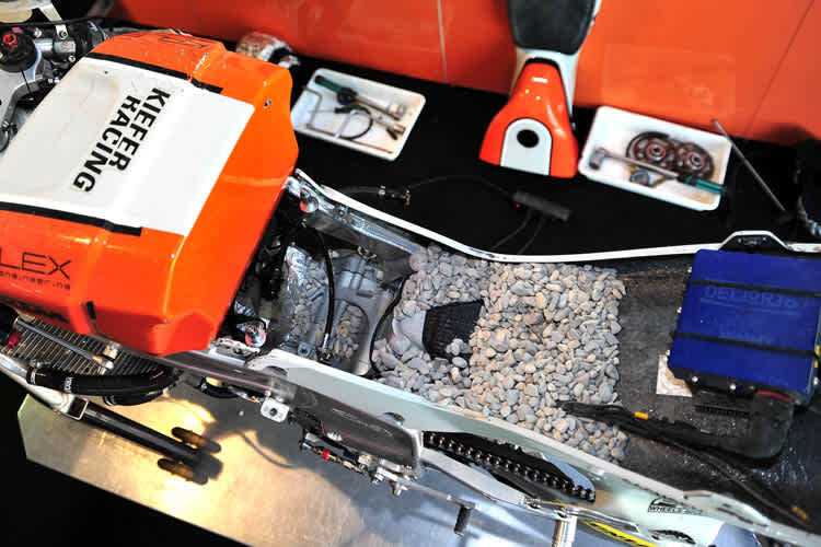 Schrott am Morgen: Toni Finsterbuschs Maschine muss wieder aufgemöbelt werden