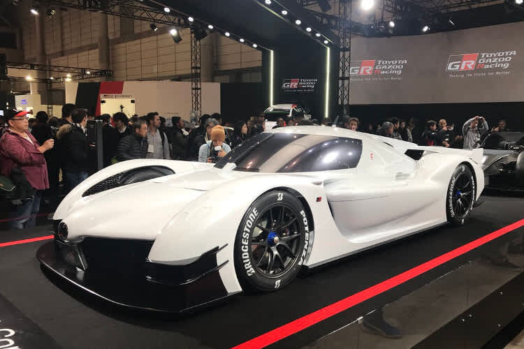 Der Toyota GR Super Sport Concept nach der Präsentation