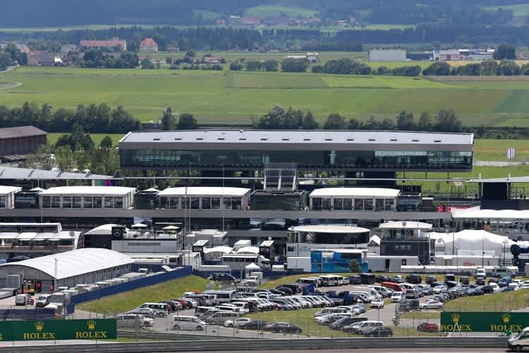 Die neue Haupttribüne am Red Bull Ring