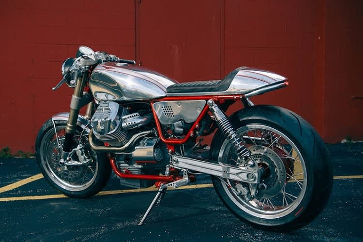 Moto Guzzi V9: Aus diesem Blickwinkel einfach ein weiterer Umbau zum Cafe Racer, aber ...