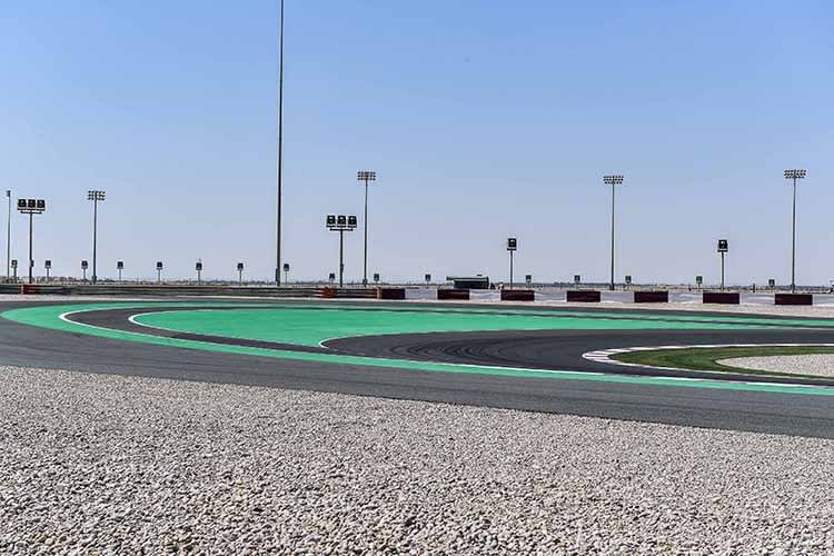 So sah der Turn 6 am Rennwochenende (gegen die Fahrtrichtung) aus: Der Umweg ist klar gekennzeichnet