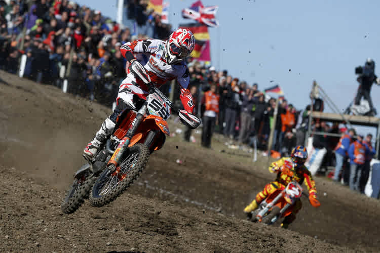 Highlight: Beim Motocross der Nationen führte Valentin Guillod vor Ken Roczen