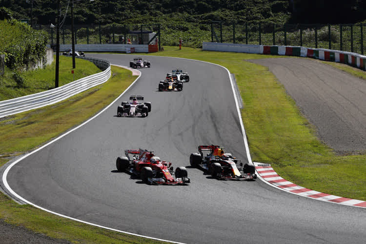 Verstappen schaffte es als Erster an Pechvogel Vettel vorbei