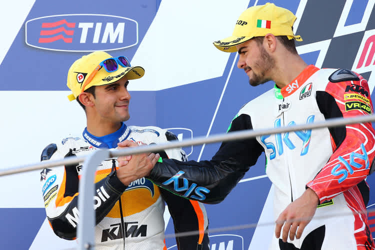 Das Podest in Mugello: Links Isaac Viñales mit Sieger Romano Fenati (re.)