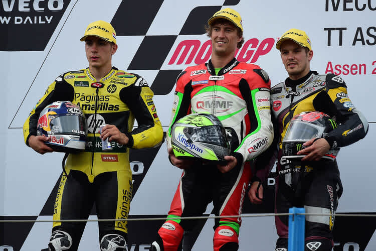 Podest in Assen: Viñales, West und Kallio