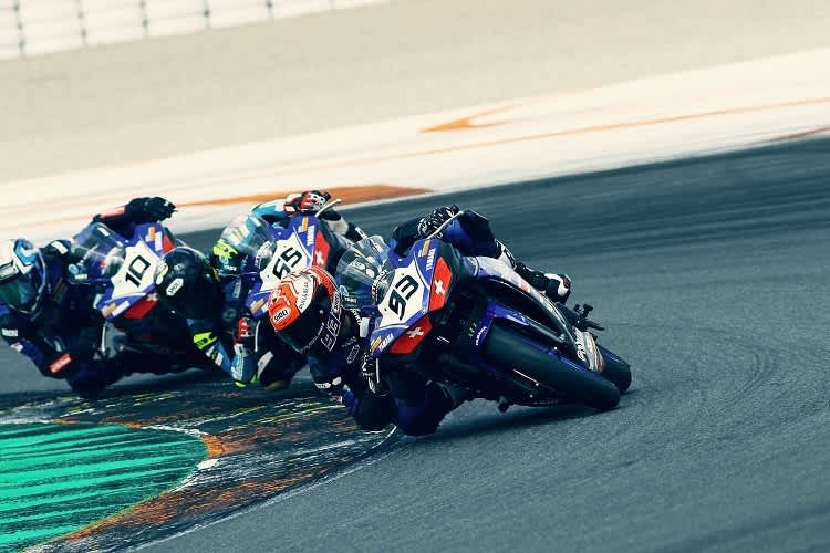 Tom Berçot führt den «Yamaha R3 bLU cRU Cup Switzerland» an