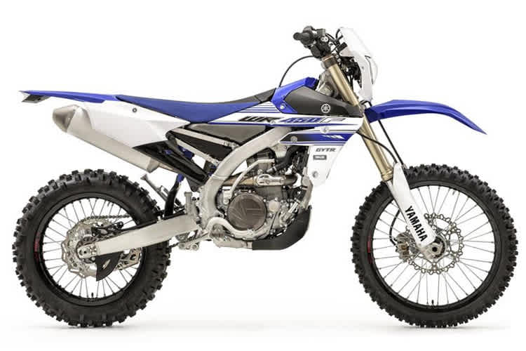Die neue WR450 ähnelt dem Crossmodell YZ450F, mit dem Romain Febvre Weltmeister wurde