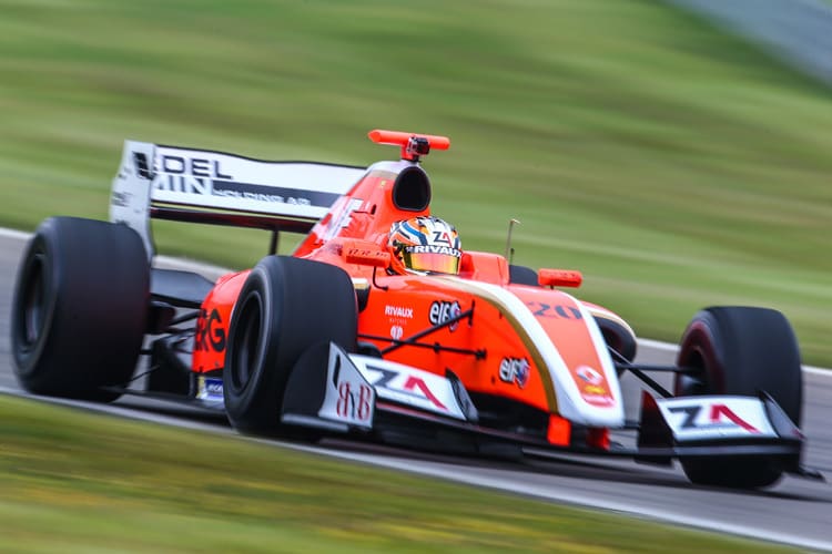 Zoel Amberg fuhr in den bisherigen 11 Rennen acht Mal in die Punkte