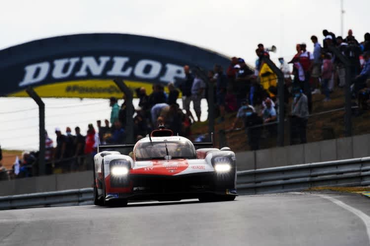 Der Toyota GR010 Hybrid geht als Favorit in die WEC-Saison 2022