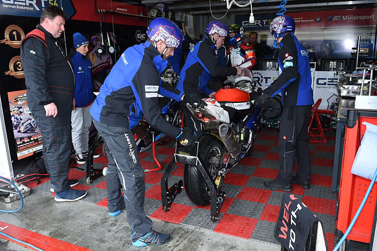 Beim 12-Stunden-Rennen in Estoril bleibt die Box von GERT56 leer