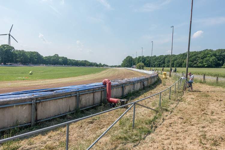 So viele Fans könnten hier im Sinne der Abstandsregeln platziert werden