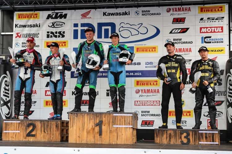 Ellis/Clement gewannen vor Reeves/Rousseau und Schlosser/Fries