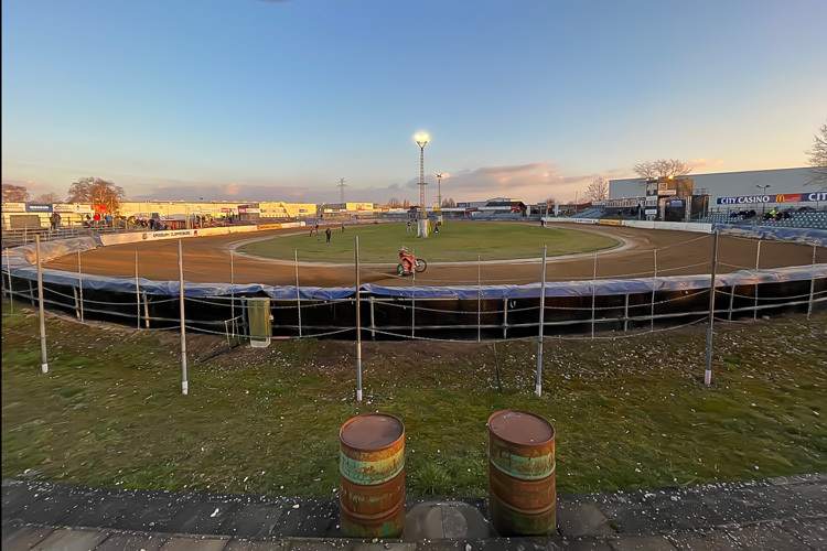 Die Speedway-Arena in Cloppenburg wird am Samstag gut gefüllt sein