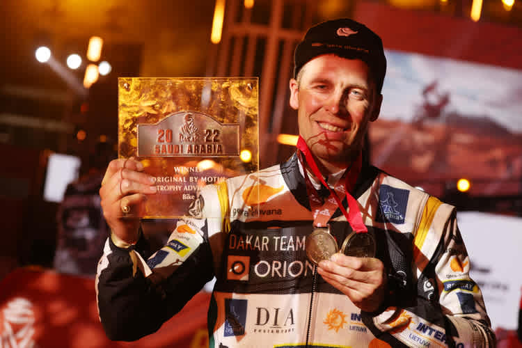 Arunas Gelazninkas feiert seinen zweiten Sieg nach 2021