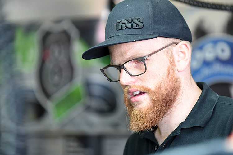 Die Coronavirus-Pandemie hält Teamchef Kevin Bolliger in Atem