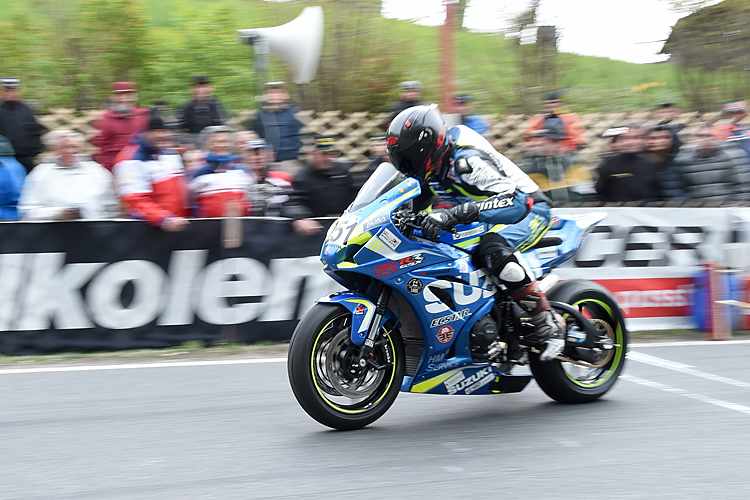 Berg-Staatsmeister Andreas Gangl ist in Landshaag der Gejagte