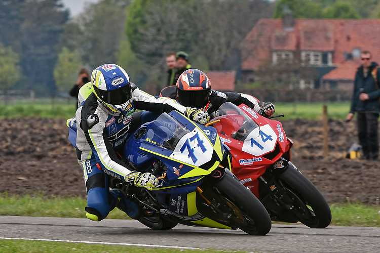 Thomas Walther (77) setzt sich im Duell mit Ilja Caljouw durch