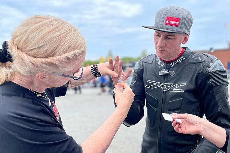 Gut vorbereitet bewältigte Michael Russell sein Monsterprogramm bei der TT 2022