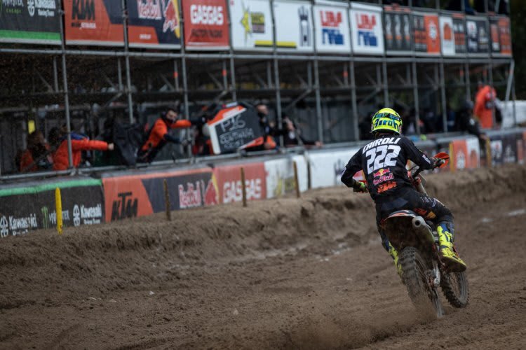 KTM-Star Tony Cairoli war nicht nur gegen Tim Gajser (Honda) chancenlos 