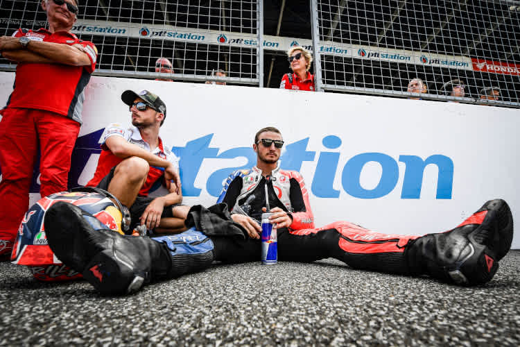 Jack Miller hätte nicht gedacht, dass seine Beförderung im Rumsitzen erfolgt