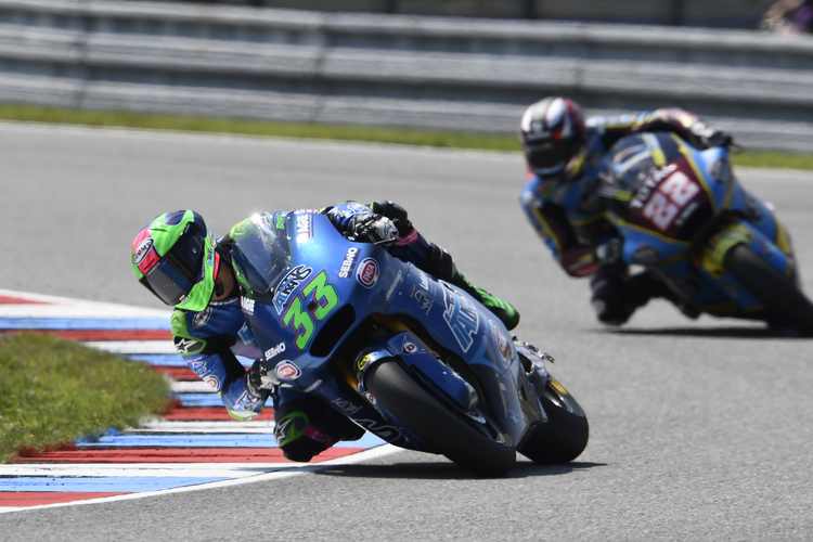 Enea Bastianini holt den Sieg in der Moto2-Klasse in Brünn vor Sam Lowes