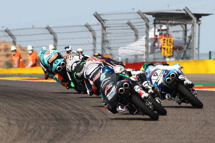 Jaume Masia kam als Erster aus der letzten Kurve