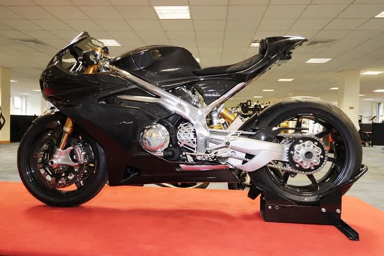 Norton V4, hier das Spitzenmodell V4RR: 2019 mit sicherheitsrelevanten Defektquellen für 33.000 Euro verkauft