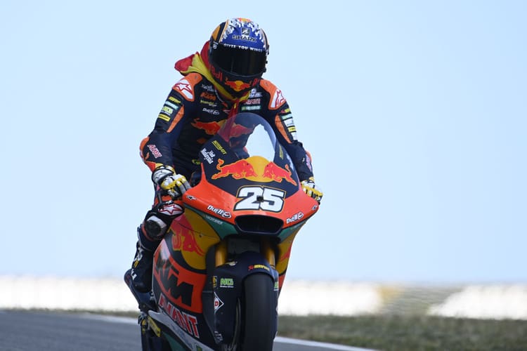 Sieg im dritten Rennen: Raul Fernandez