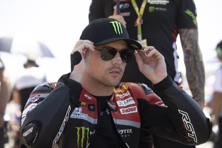 Alex Lowes – im Hintergrund der tätowierte Arm von Dave Ryan