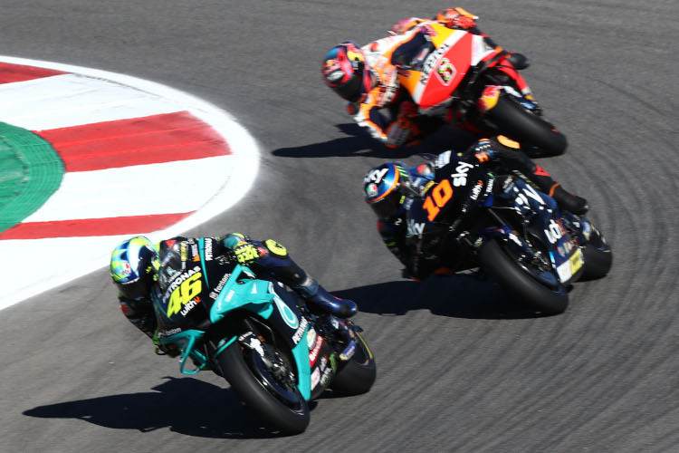 Valentino Rossi vor Luca Marini und Stefan Bradl