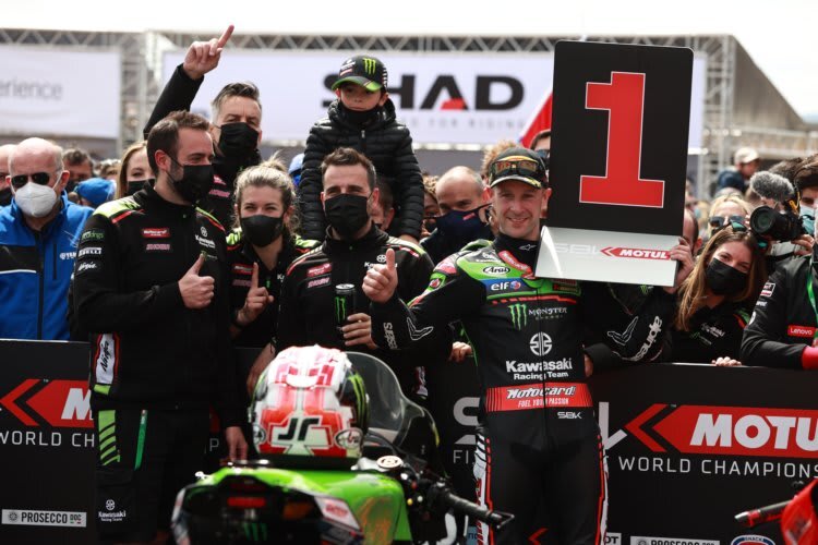 Jonathan Rea startet erstmals seit 2017 mit einem Sieg in die neue Saison