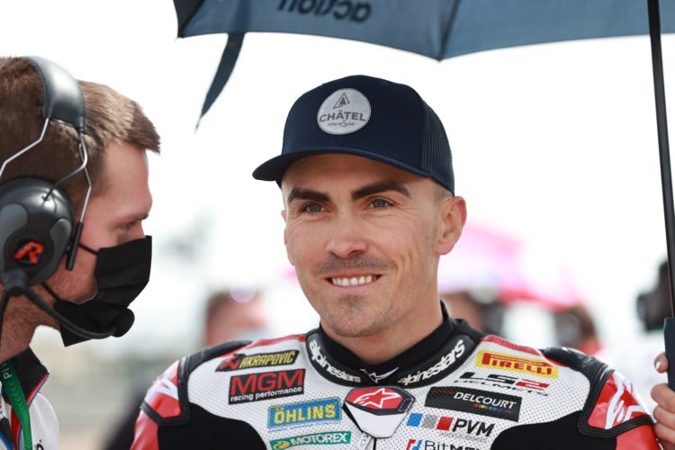 Loris Baz