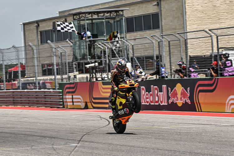 Freude nach dem ersten Moto2-Erfolg