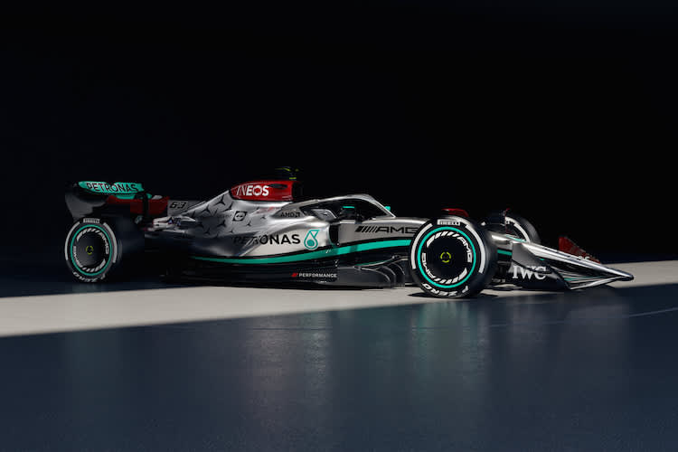 Mercedes W13: Vom Vorgänger-Modell wurde nur das Lenkrad übernommen