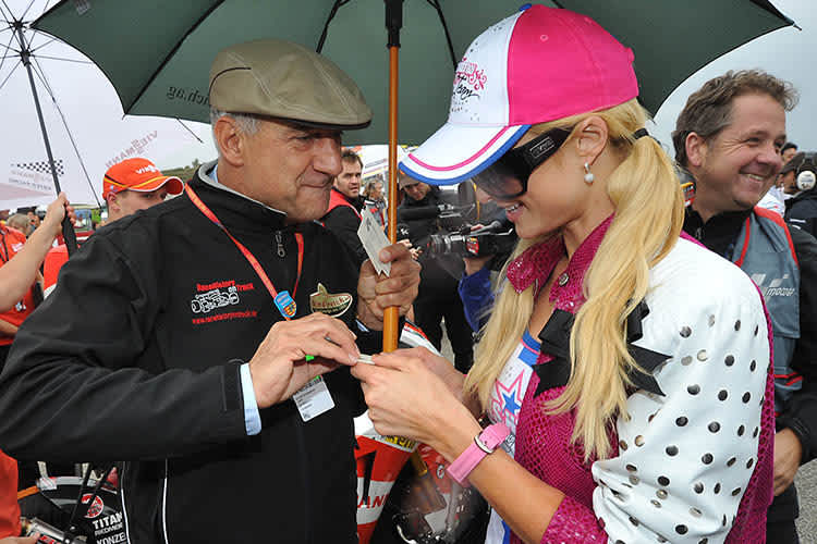 Valencia-GP 2011: Balz traf am Grid Paris Hilton