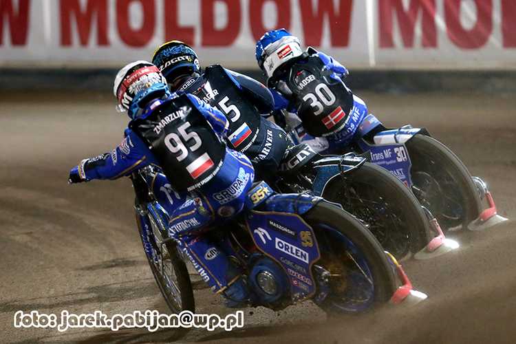 Bartosz Zmarzlik (95) ist auf Goldkurs