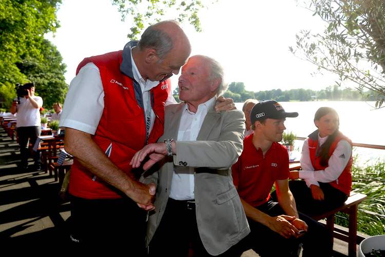Norisring 2015: Die Audi-Rennleiter Wolfgang Ullrich und Dieter Basche, elegant im Sakko