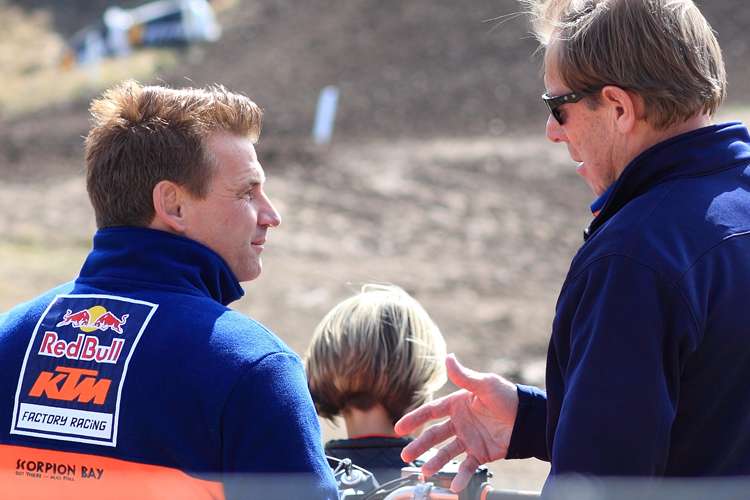 Pit Beirer und Roger DeCoster im Talkessel