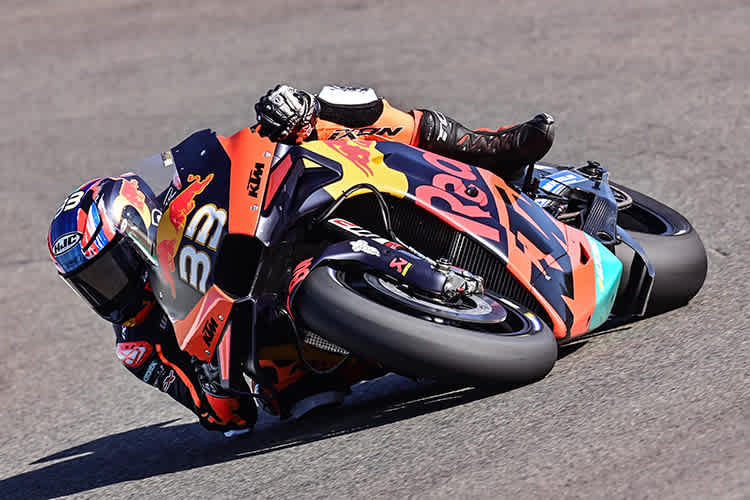 Schräglagen wie ein MotoGP-Routinier: Rookie Brad Binder