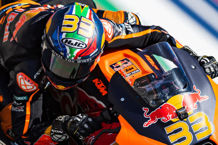 Brad Binder auf der KTM RC16 in Austin