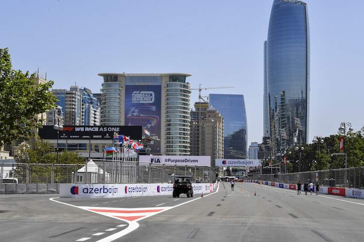 Die heikle Boxeneinfahrt in Baku